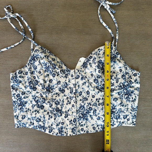 Altar'd State Blue and White Floral large Camisole nwt - Picture 10 of 10
